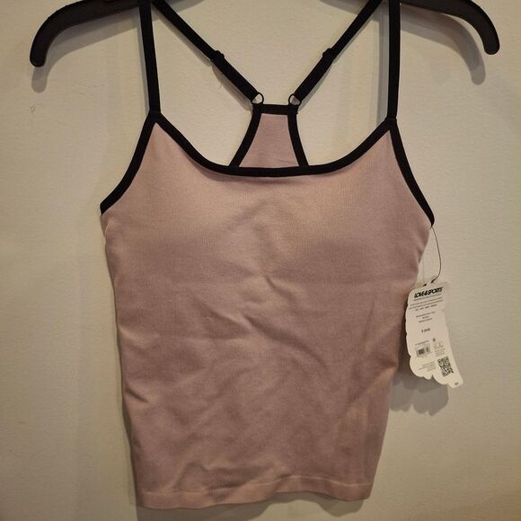 Love & Sports Tank Top - Picture 3 of 6